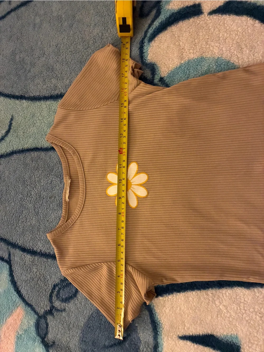 Girls' Tan Ribbed Tee with Yellow Daisy Graphic